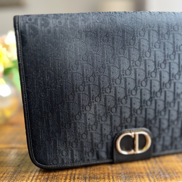 SOLD ❌ Vintage Dior Trotter Clutch with COA - Picture 5 of 12